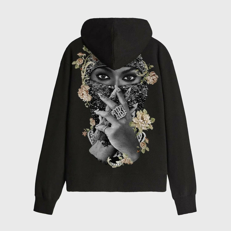 Stylish hoodie for men, offering comfort and a modern look in casual wear.